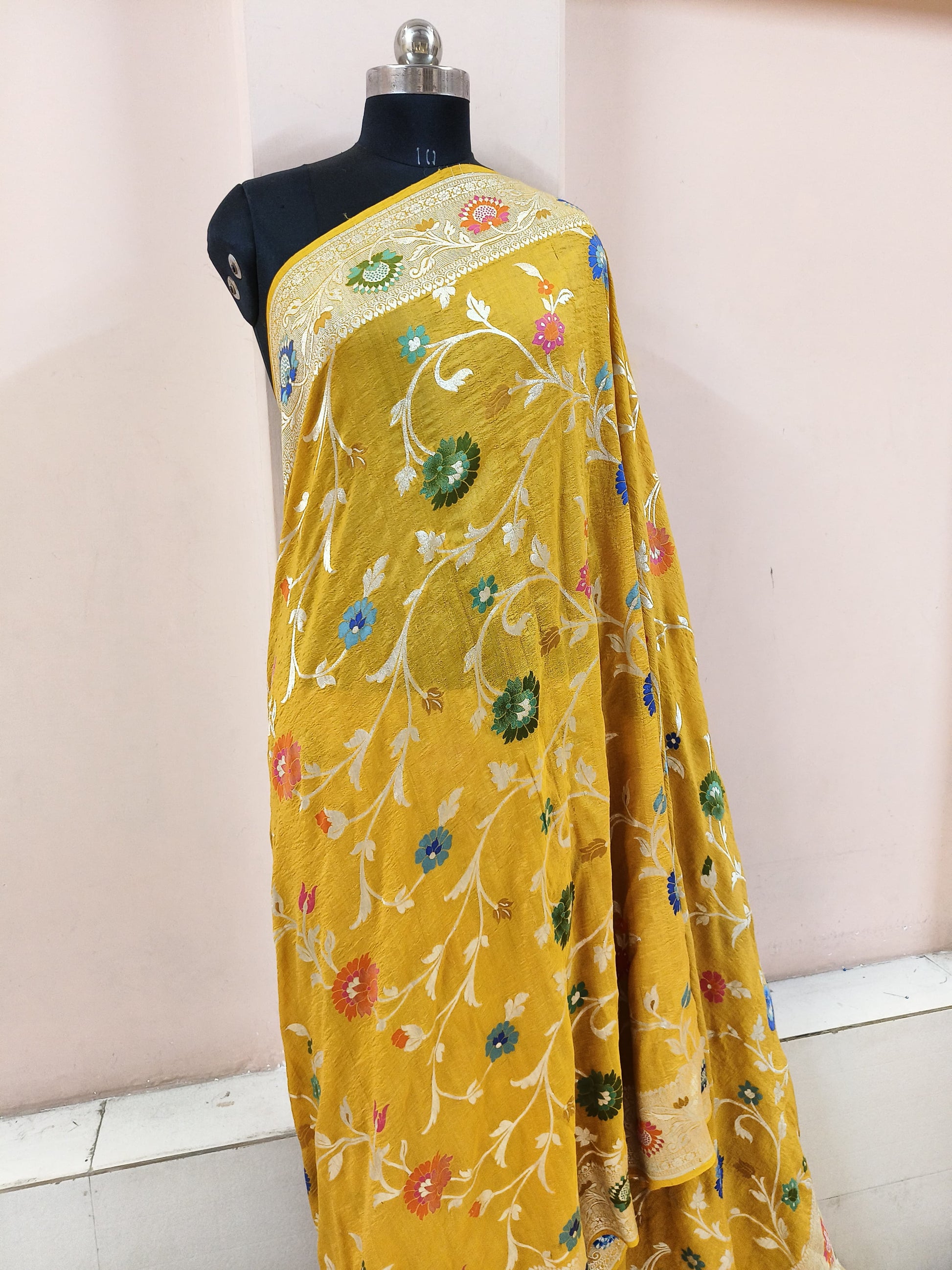 Pure Tussar Georgette Banarasi Handloom Meenakari Saree