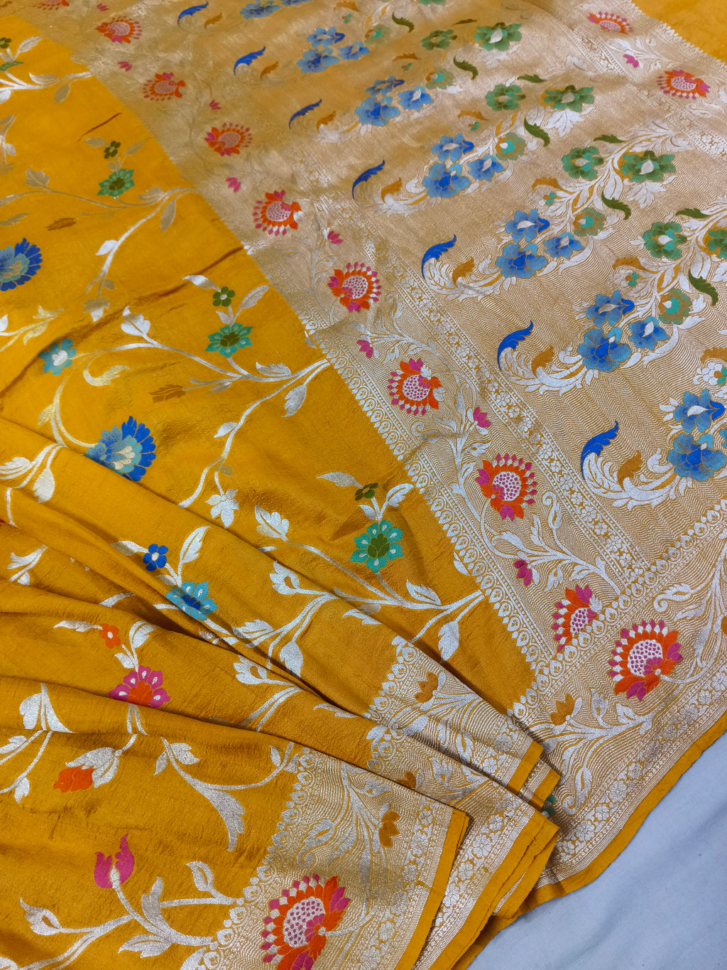 Pure Tussar Georgette Banarasi Handloom Meenakari Saree