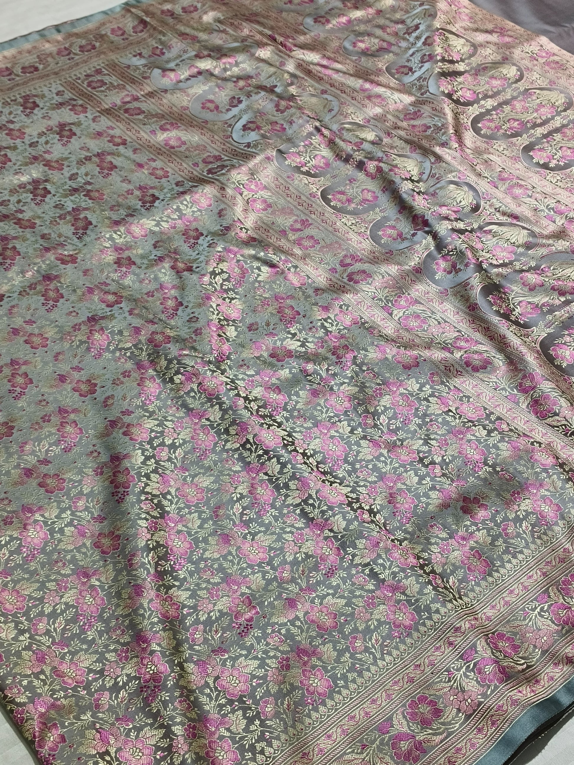 Tanchoi Jamawar Banarasi Satin Silk