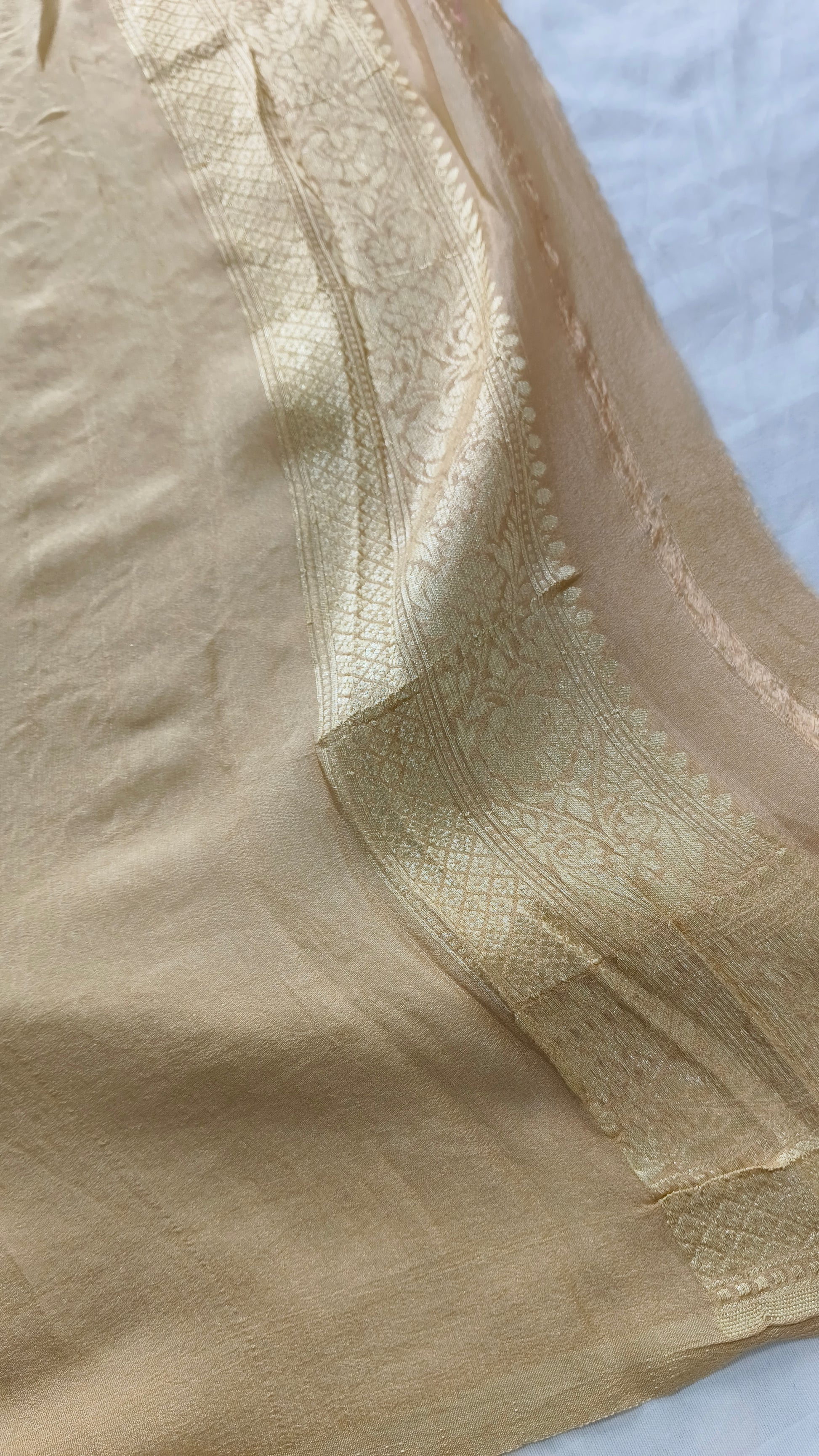Banarasi Pure Handloom Khaddi Georgette Chiffon with Water Zari