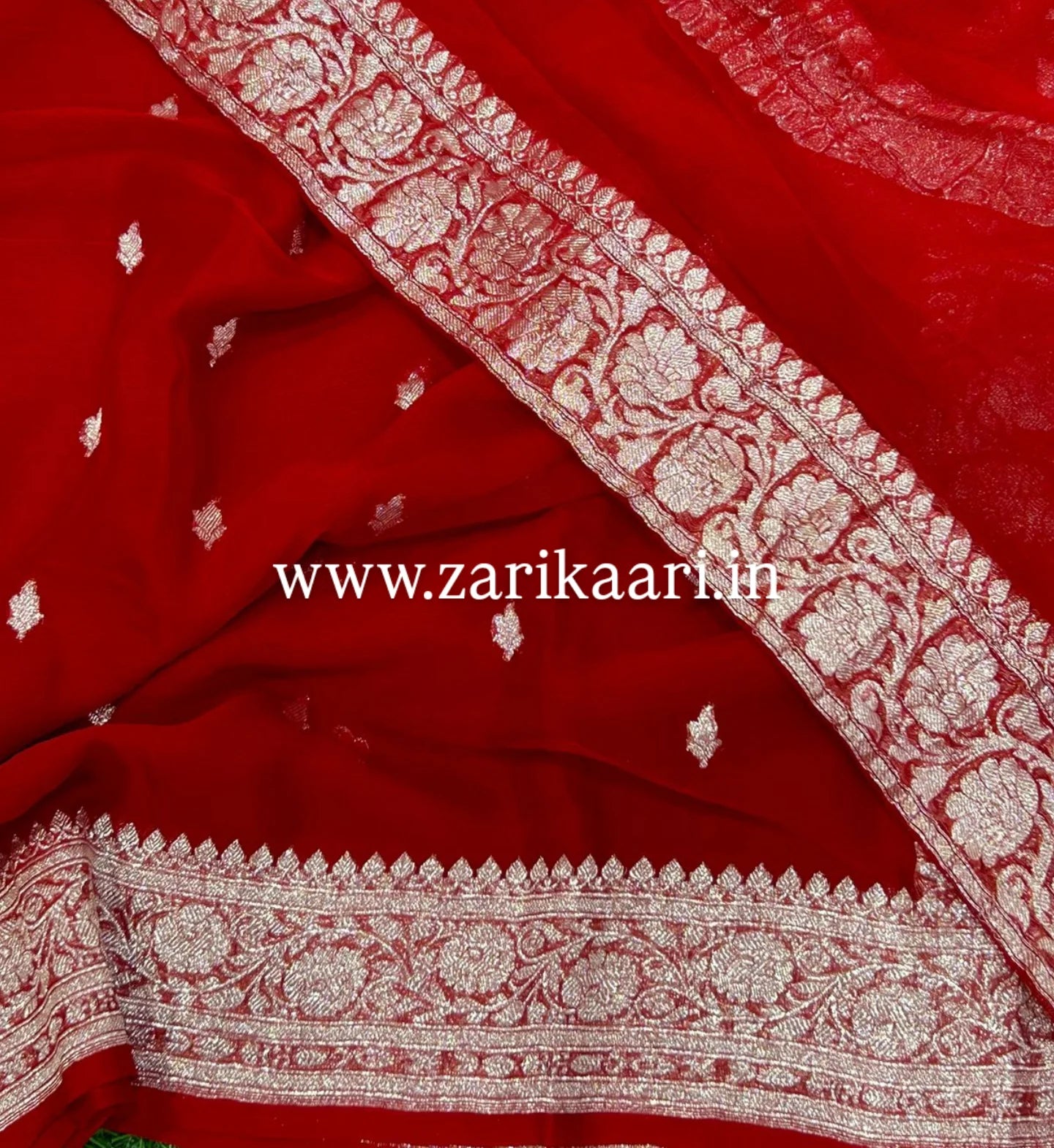 Pure Handloom Georgette Banarasi Saree - Red
