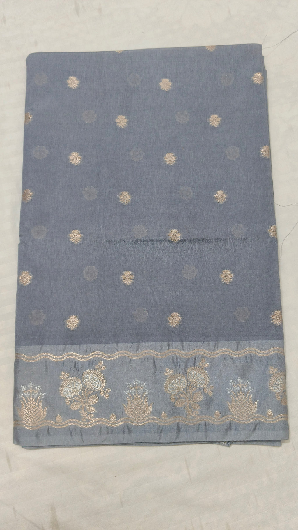 Grey Banarasi Raw Mango Silk With Sona Ropa Zari Work
