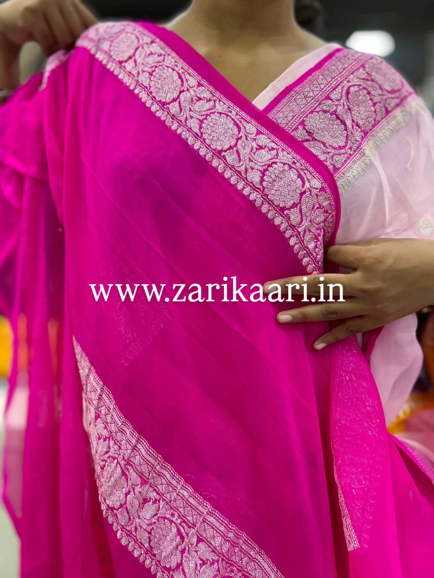 Pure Handloom Georgette Banarasi Saree - Baby-Pink