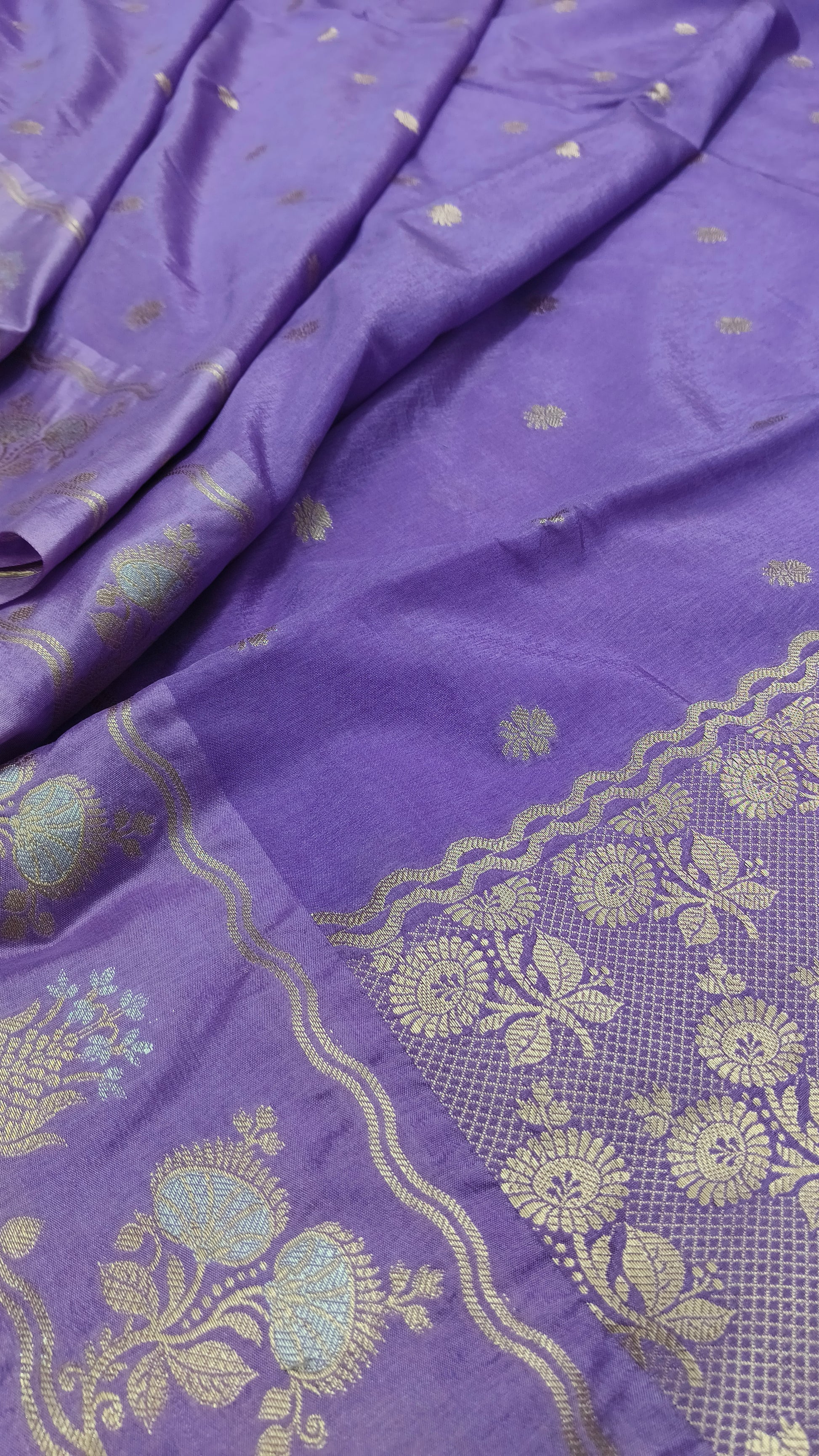 Light Purple Banarasi Raw Mango Silk With Sona Ropa Zari Work