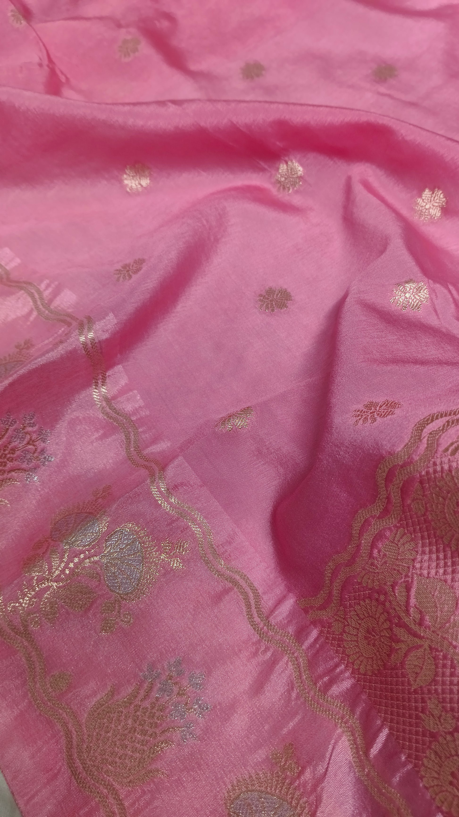 Pink Banarasi Raw Mango Silk With Sona Ropa Zari Work