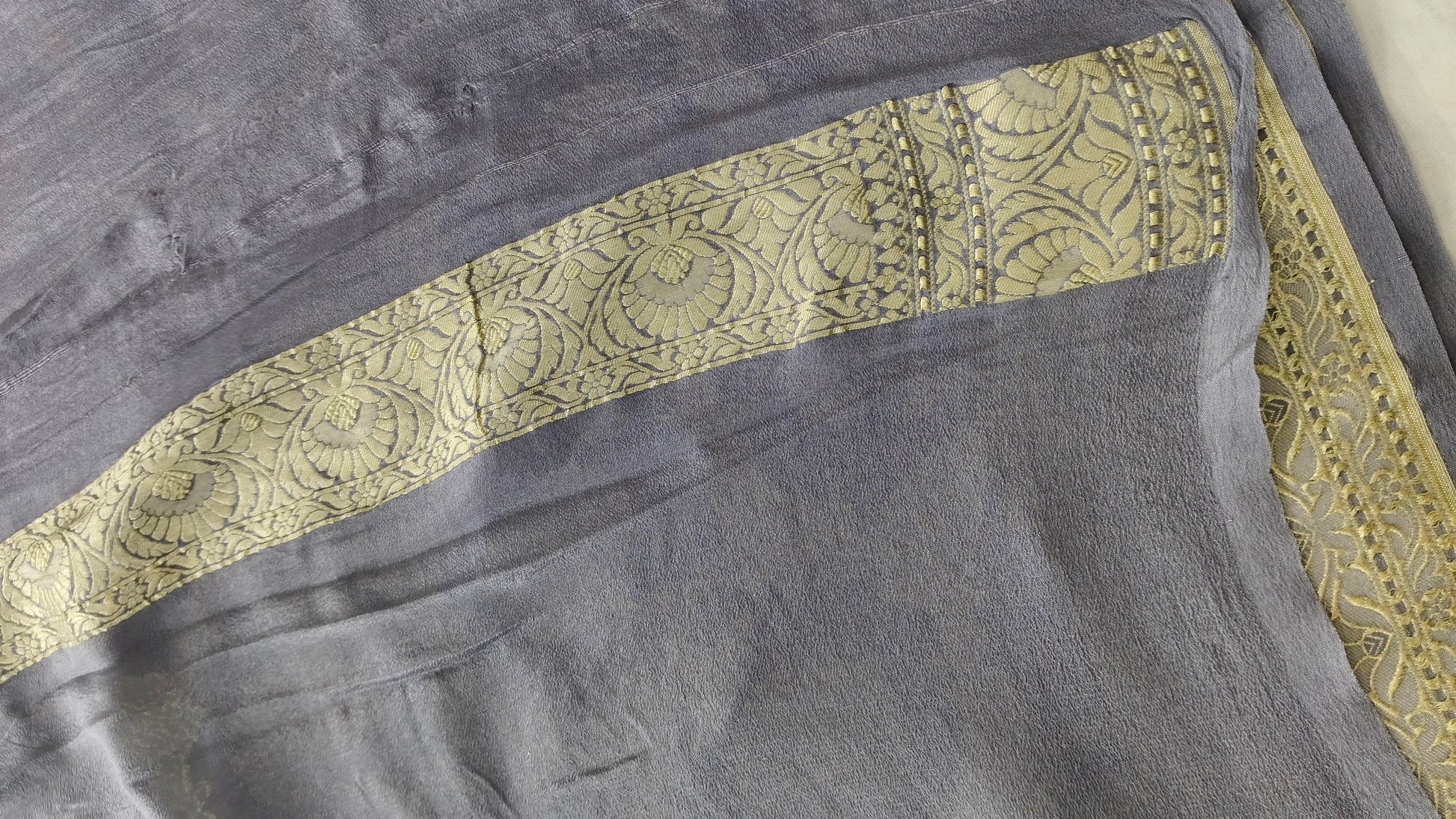 Banarasi Pure Handloom Khaddi Georgette Chiffon with Water Zari