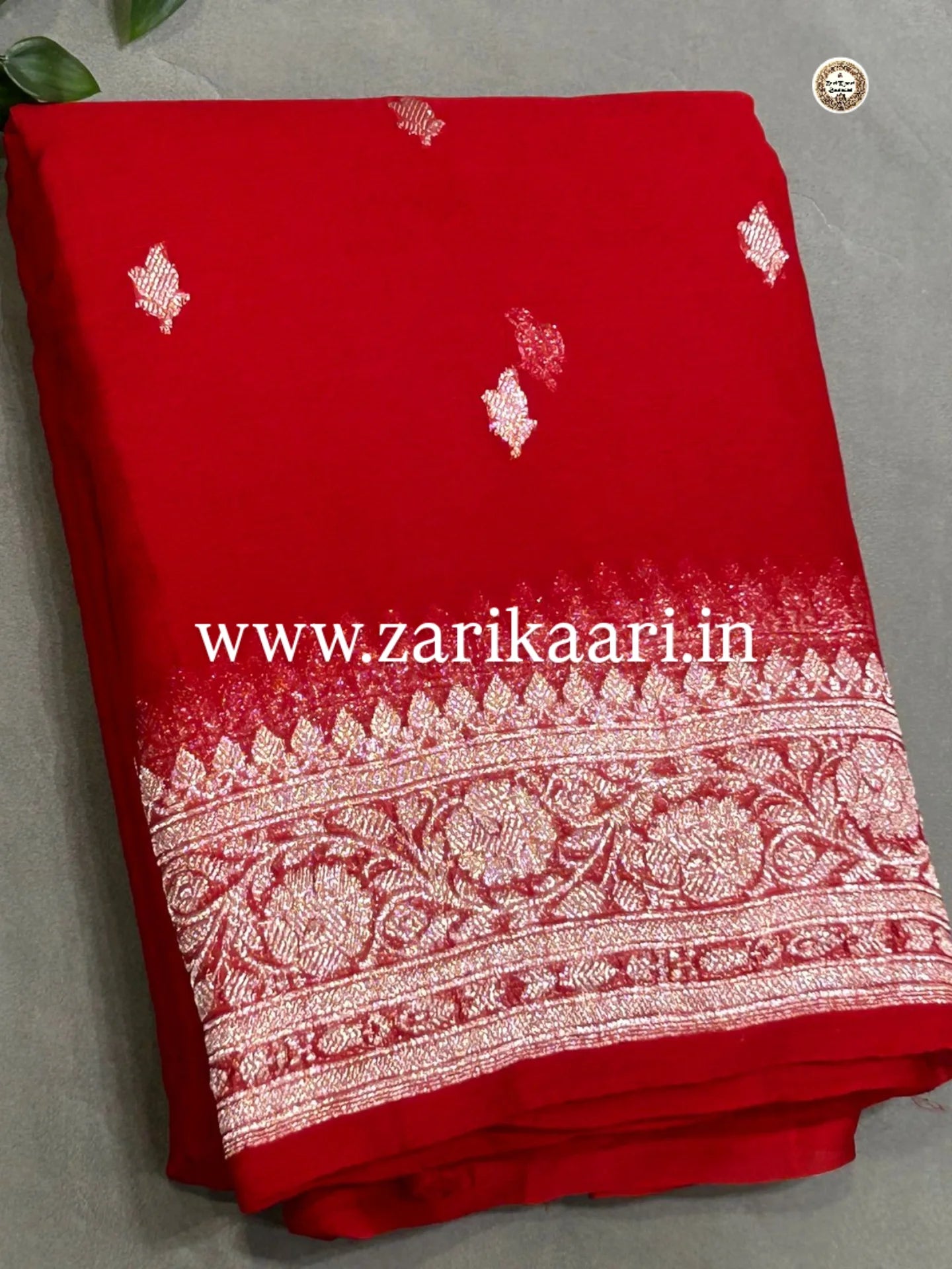 Pure Handloom Georgette Banarasi Saree - Red